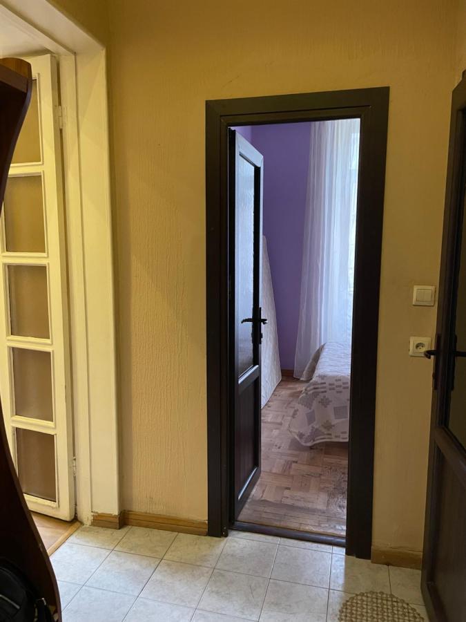 Cozy Apartment On Republic Square Γιερεβάν Εξωτερικό φωτογραφία